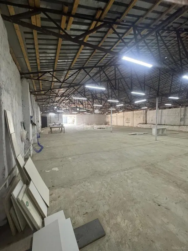 Kirayə verilir obyekt 2500 m²