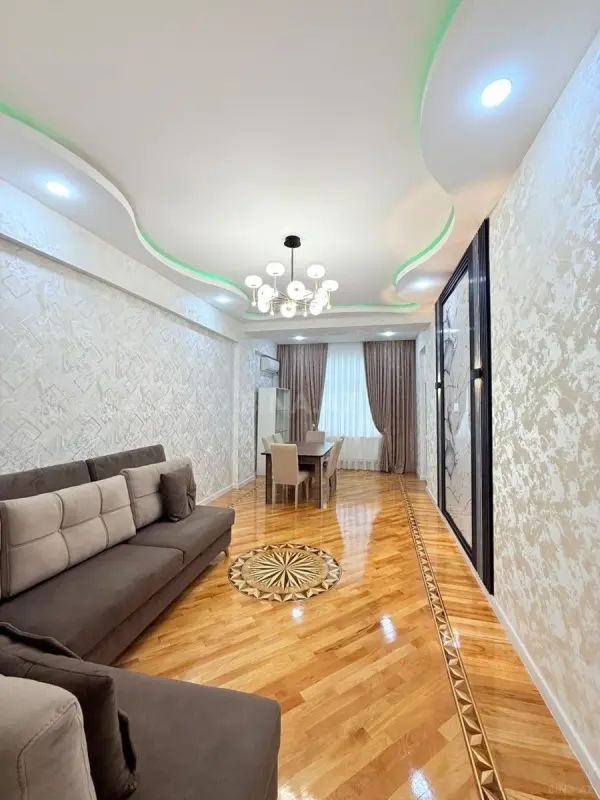 Satılır 3 otaqlı mənzil 92 m²