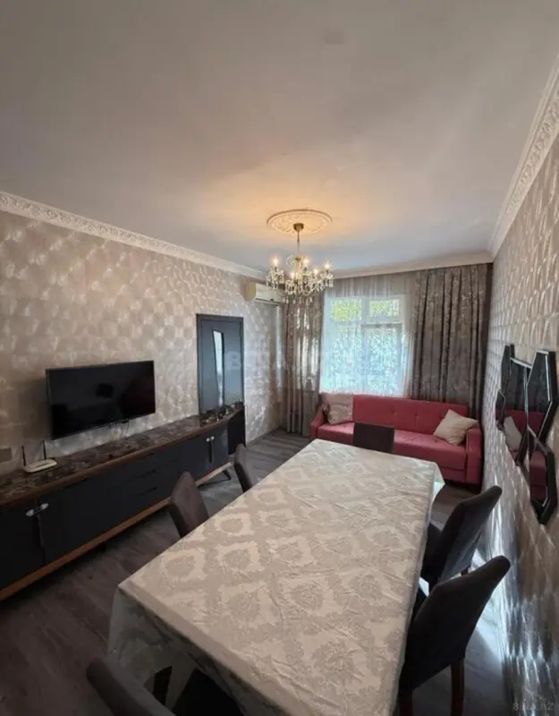 Satılır 3 otaqlı mənzil 60 m²