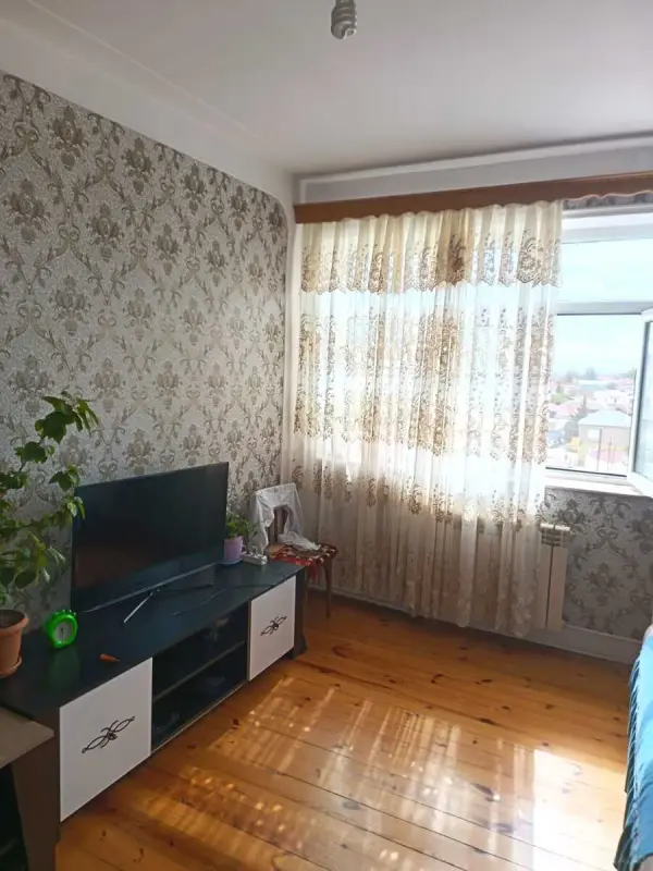 Satılır 3 otaqlı mənzil 70 m²