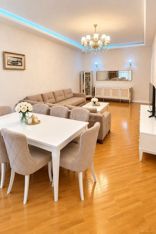 Kirayə verilir 2 otaqlı mənzil 106 m²