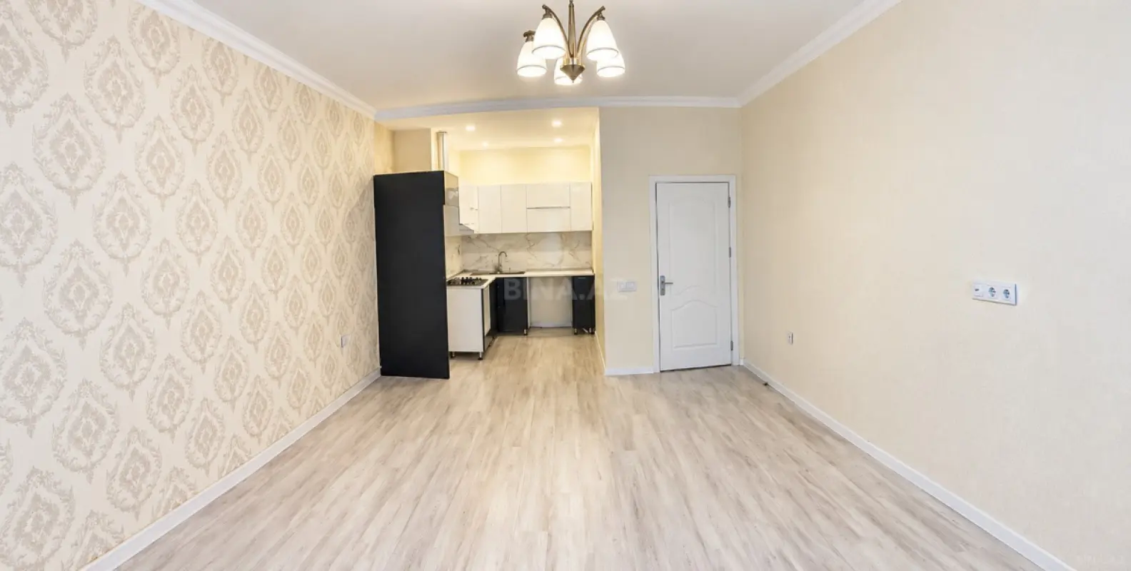 Kirayə verilir 2 otaqlı mənzil 68 m²