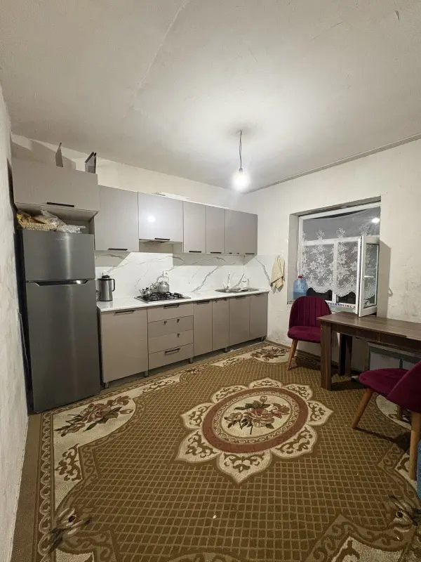 Kirayə verilir 2 otaqlı həyət evi 50 m²