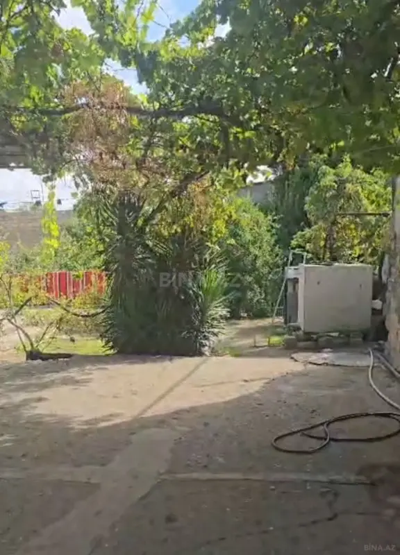Satılır torpaq sahəsi 700 m²