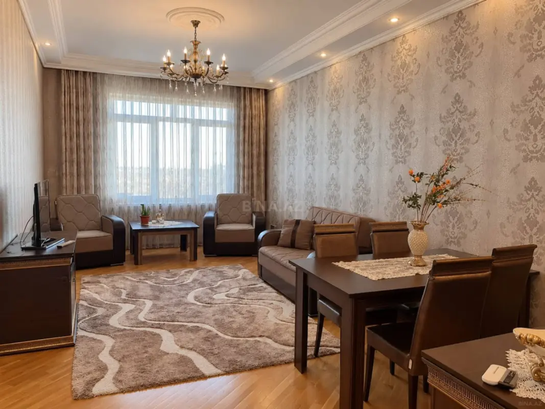 Kirayə verilir 3 otaqlı mənzil 160 m²