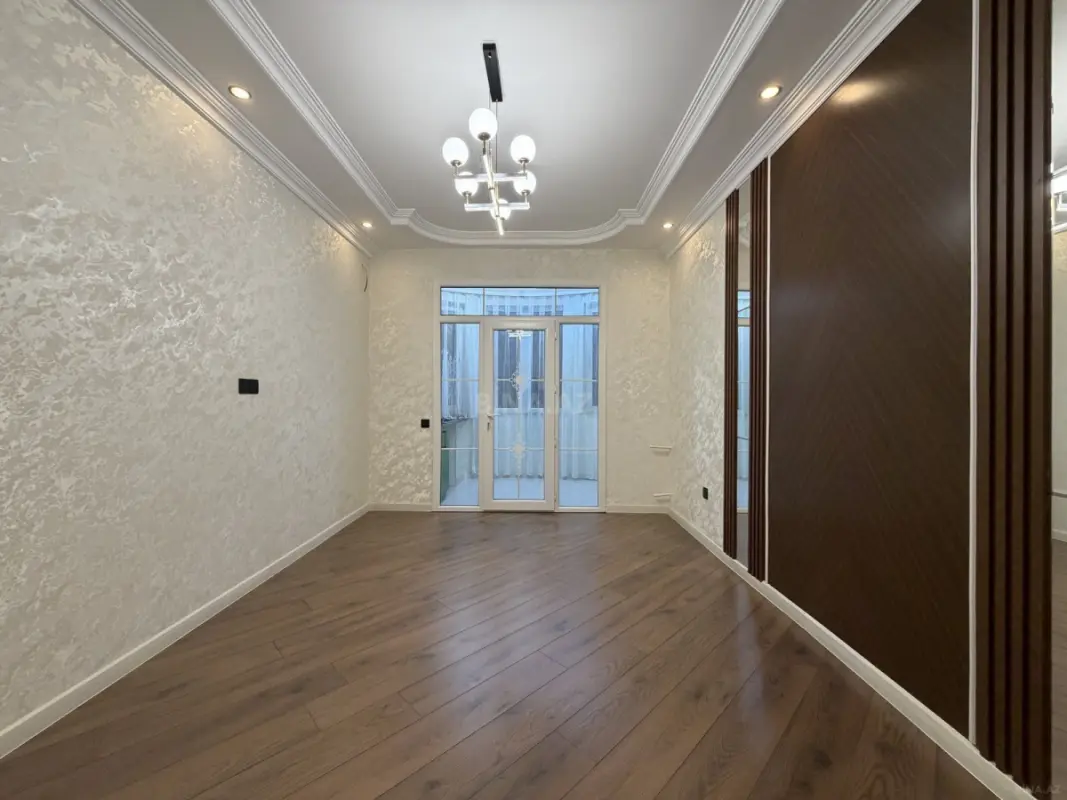 Satılır 2 otaqlı mənzil 44 m²
