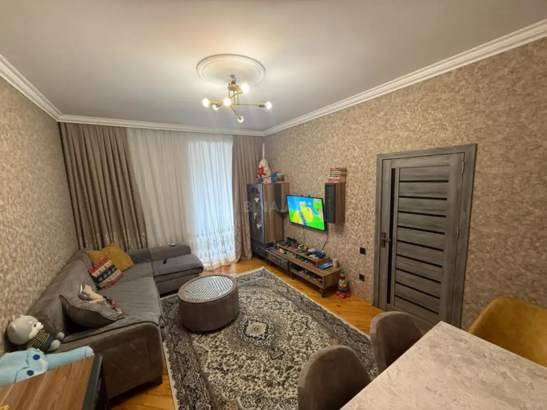 Satılır 2 otaqlı mənzil 50.2 m²