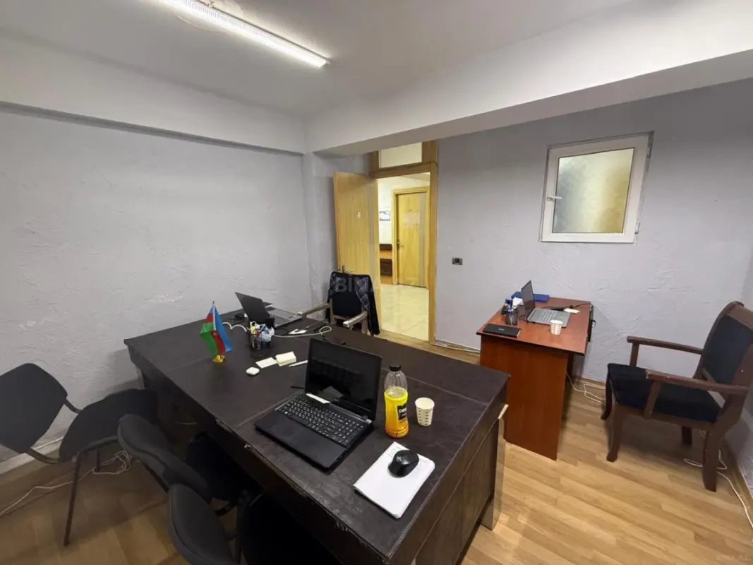 Kirayə verilir 1 otaqlı ofis 12 m²