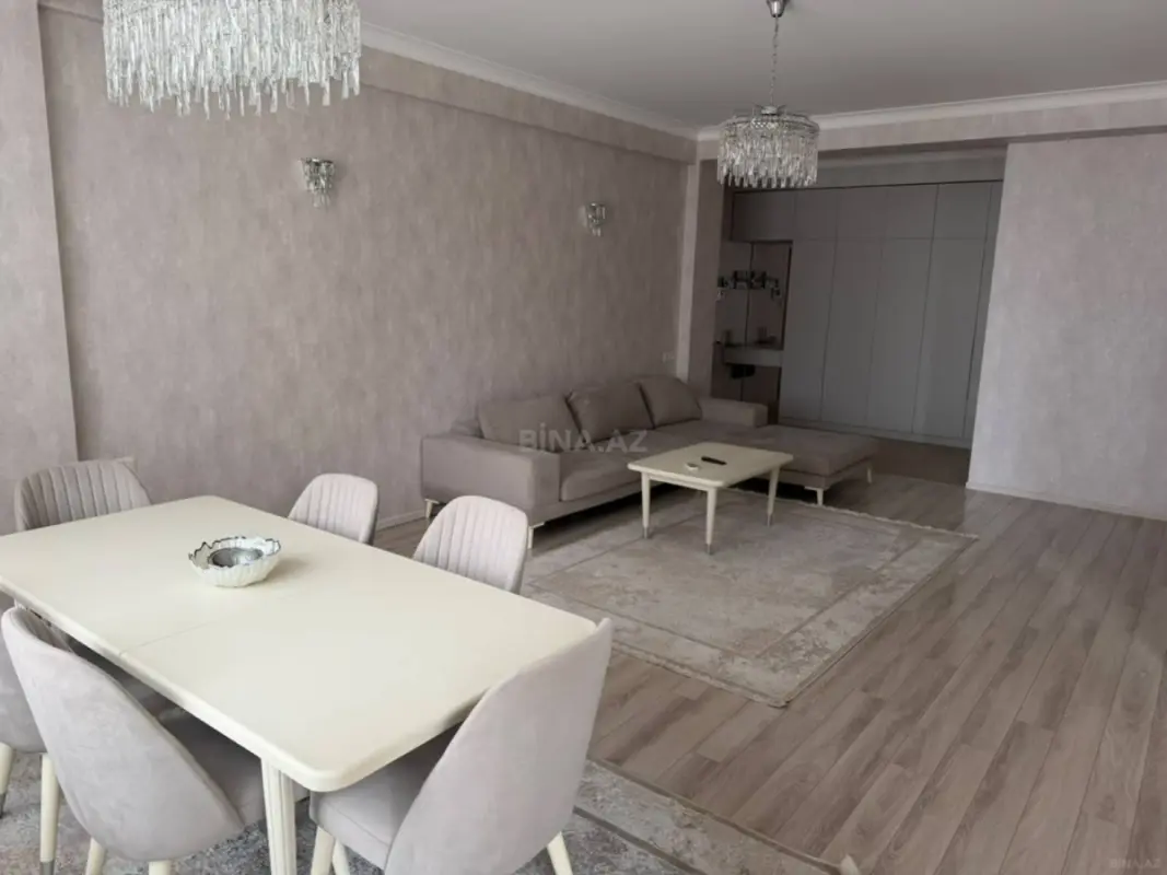 Kirayə verilir 3 otaqlı mənzil 115 m²