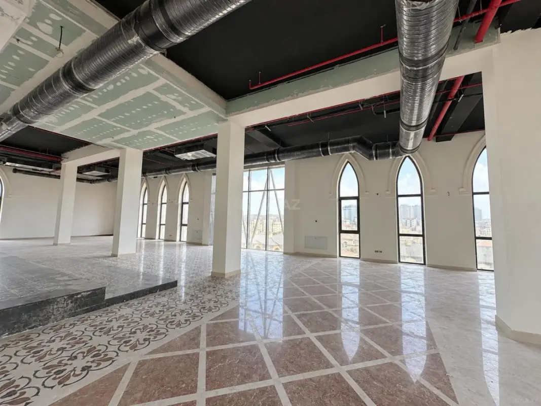 Kirayə verilir obyekt 700 m²