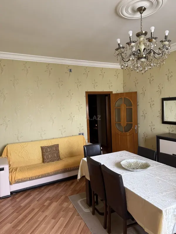Kirayə verilir 2 otaqlı mənzil 100 m²