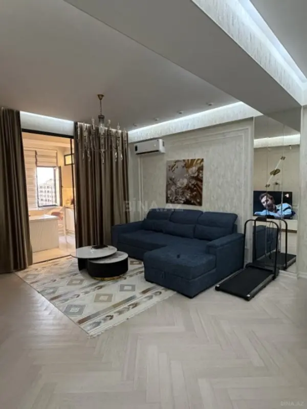 Satılır 3 otaqlı mənzil 110 m²