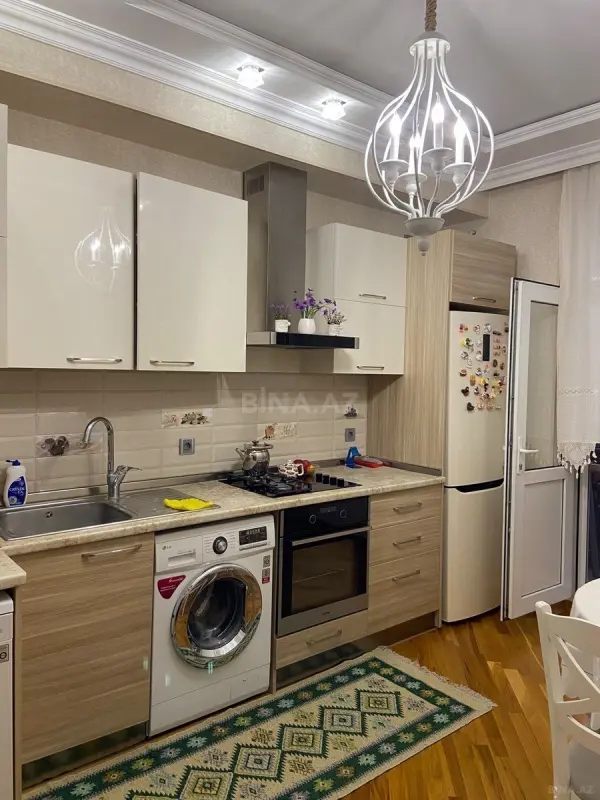 Satılır 2 otaqlı mənzil 63 m²