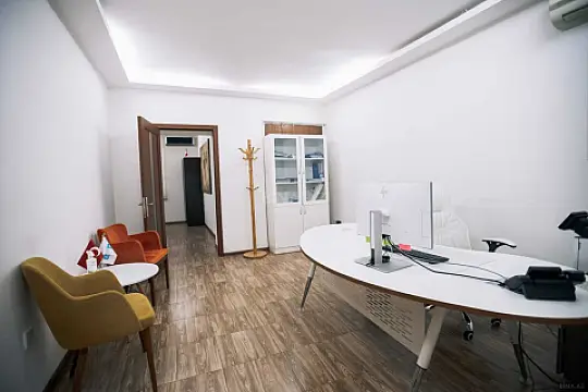 Kirayə verilir 3 otaqlı ofis 60 m² — Bakı 3 otaq 60.00 m²