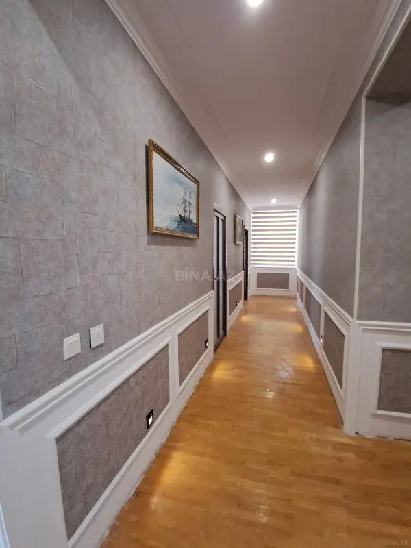Kirayə verilir 5 otaqlı mənzil 160 m²