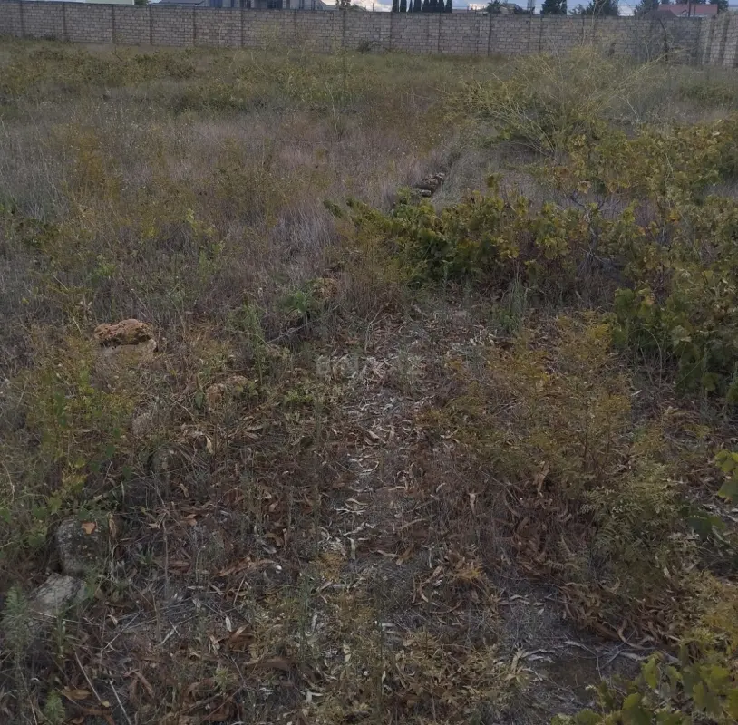 Satılır torpaq sahəsi 25 m²