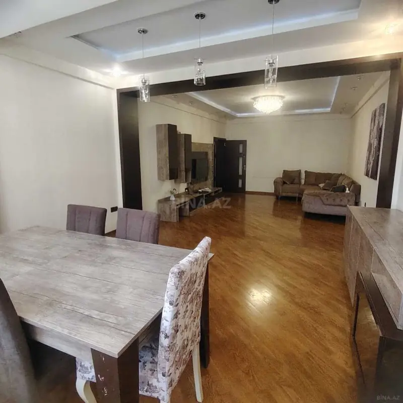 Satılır 2 otaqlı mənzil 94 m²