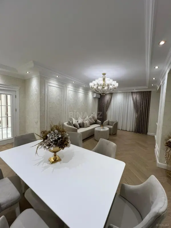 Kirayə verilir 3 otaqlı mənzil 160 m²