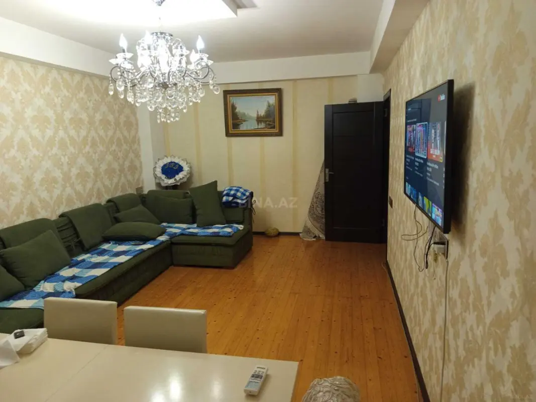 Satılır 4 otaqlı mənzil 103 m²