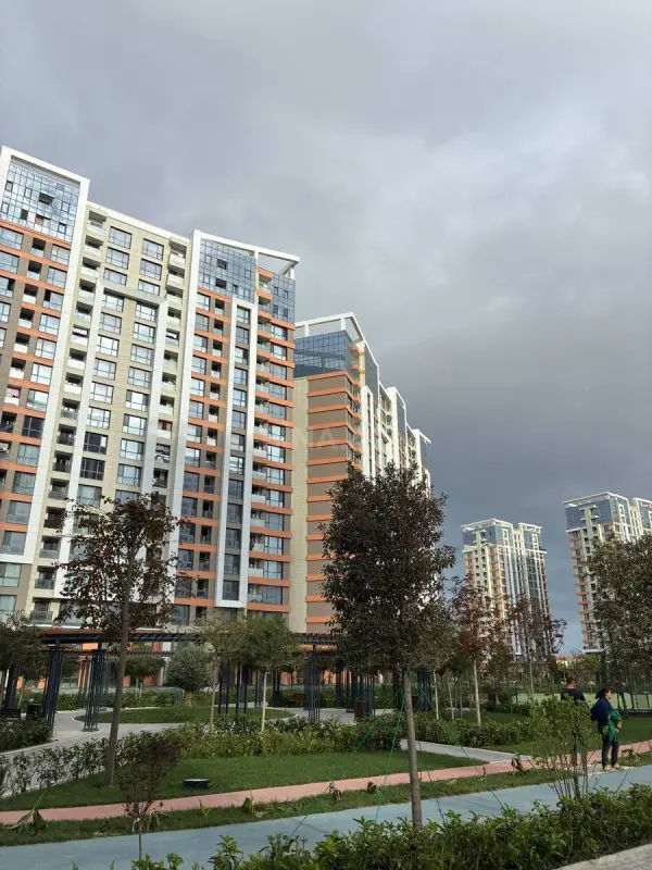 Kirayə verilir 3 otaqlı mənzil 85 m²
