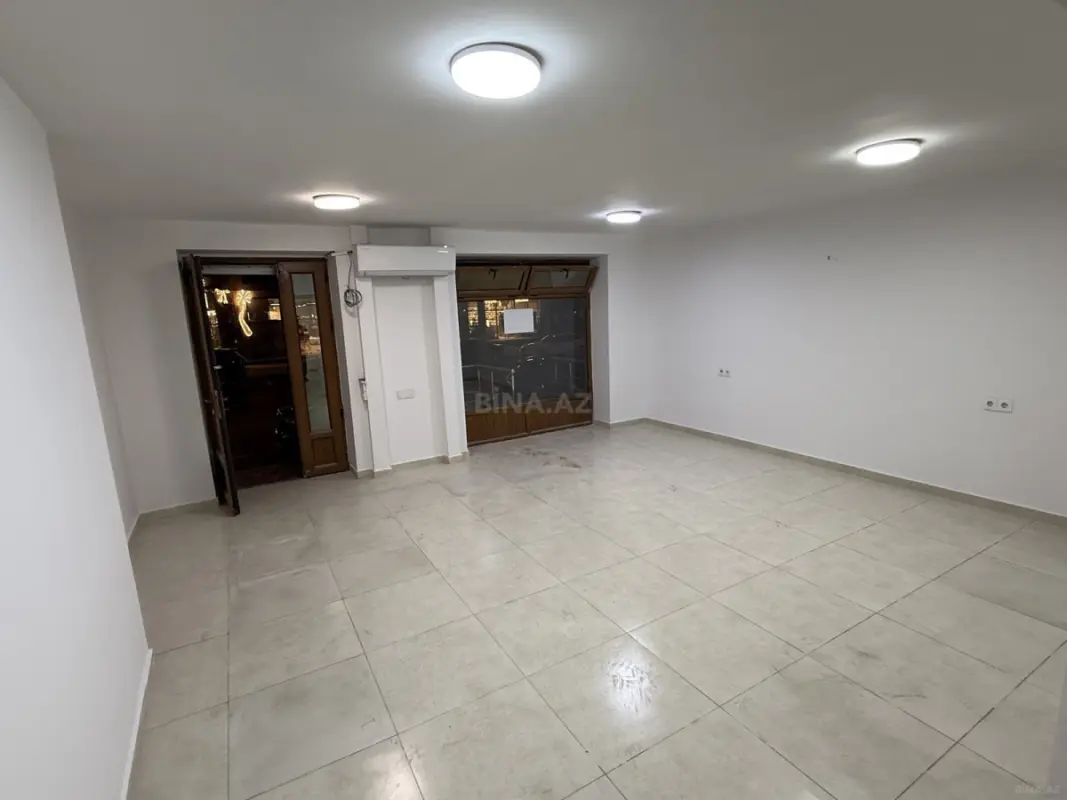 Kirayə verilir obyekt 106 m²