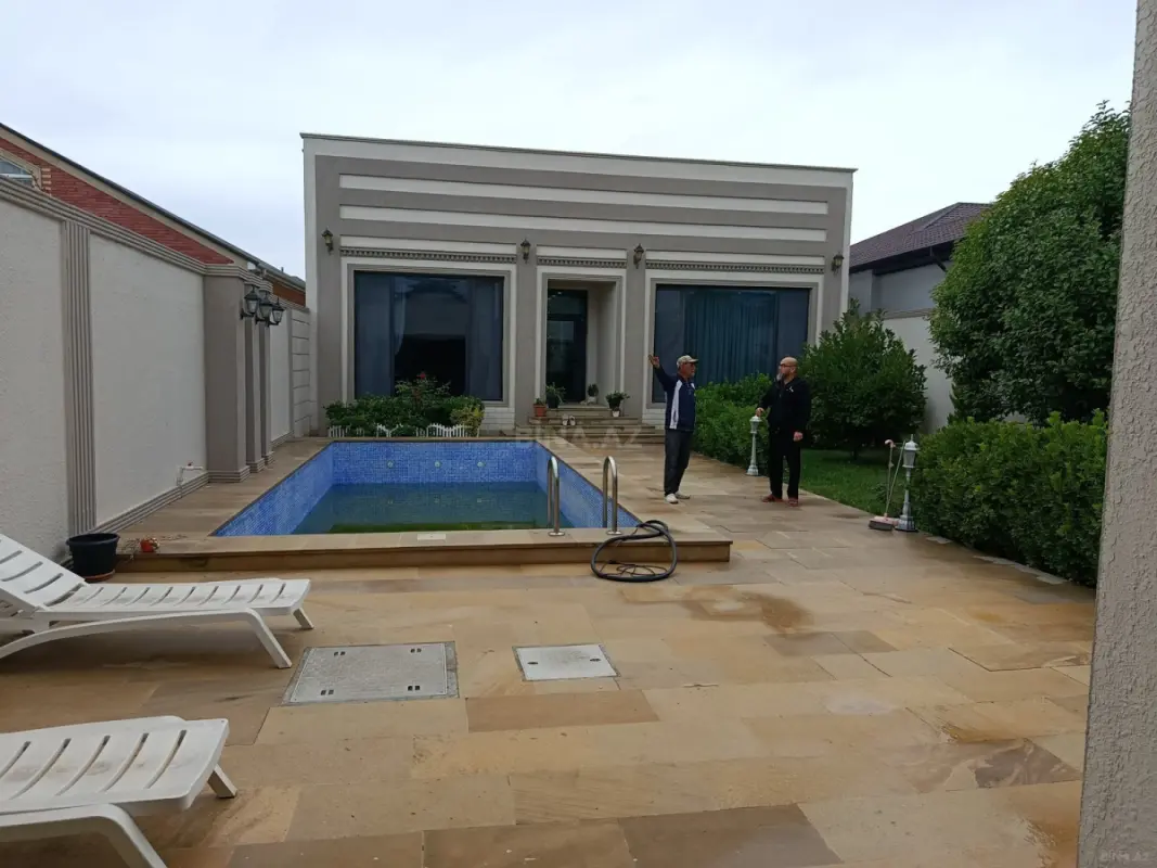 Satılır 5 otaqlı həyət evi 185 m²