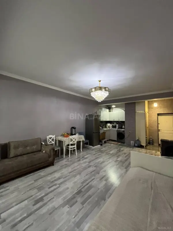Satılır 2 otaqlı mənzil 62 m²