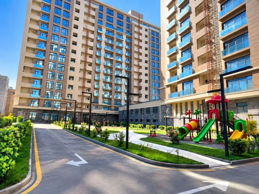 Satılır 4 otaqlı mənzil 164 m²