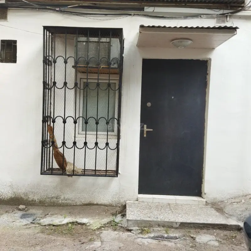 Satılır 2 otaqlı mənzil 42 m²