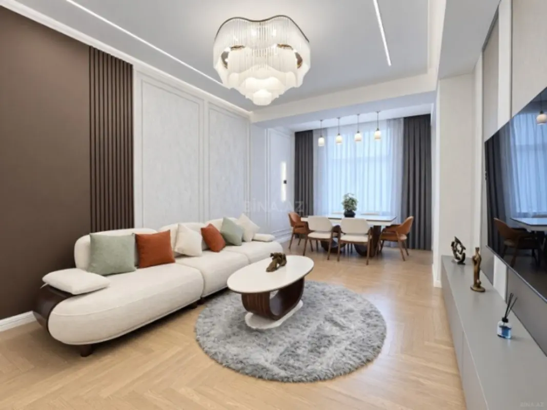 Satılır 4 otaqlı mənzil 145 m²