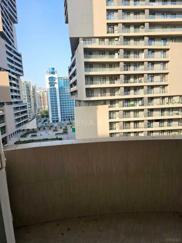 Kirayə verilir 2 otaqlı mənzil 100 m²