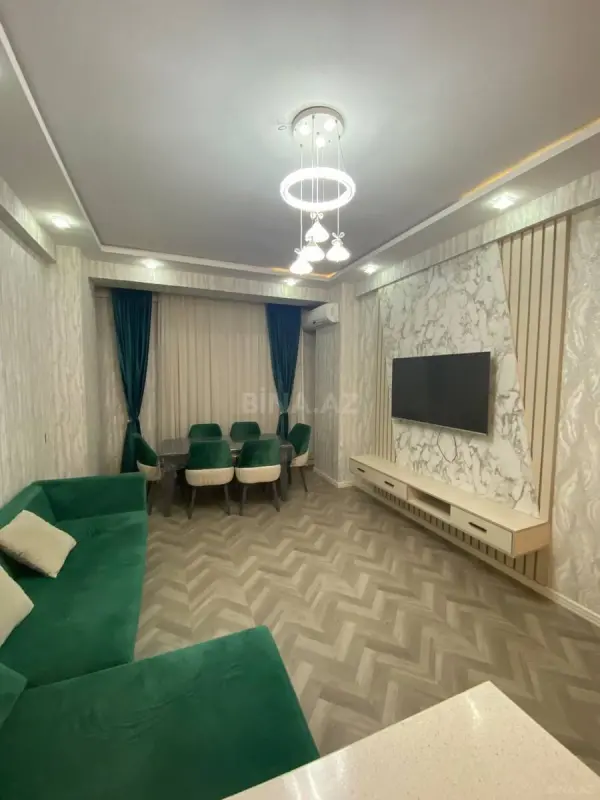 Kirayə verilir 3 otaqlı mənzil 110 m²