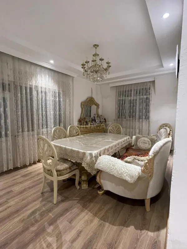 Satılır 3 otaqlı mənzil 100 m²