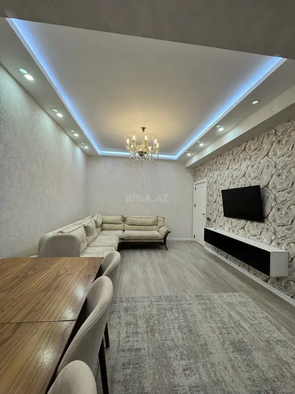 Kirayə verilir 3 otaqlı mənzil 115 m²