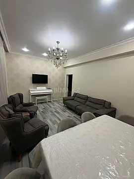 Satılır 3 otaqlı mənzil 70 m² — Bakı, İnşaatçılar 3 otaq 70.00 m²