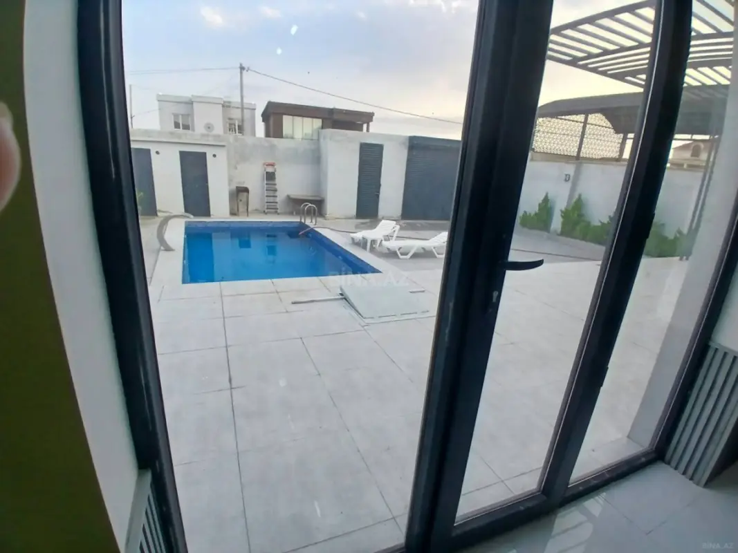 Satılır 3 otaqlı həyət evi 165 m²