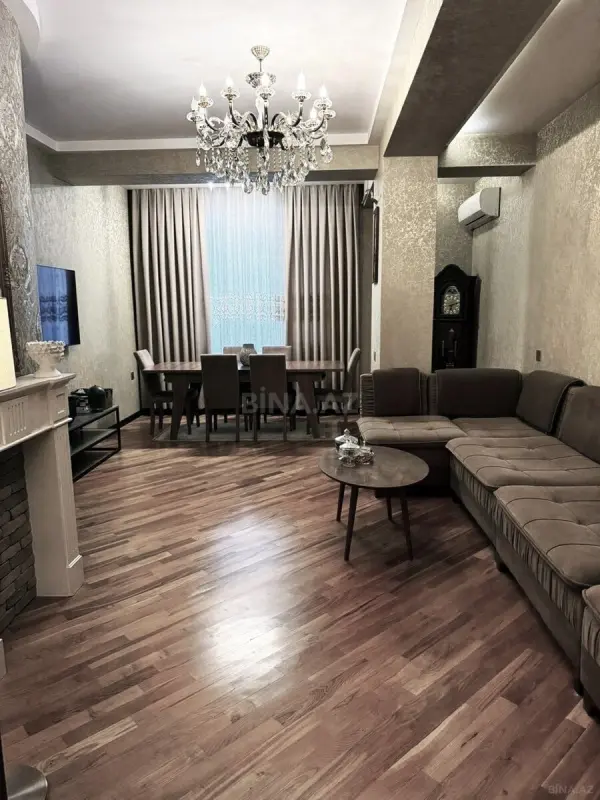Satılır 2 otaqlı mənzil 95 m²