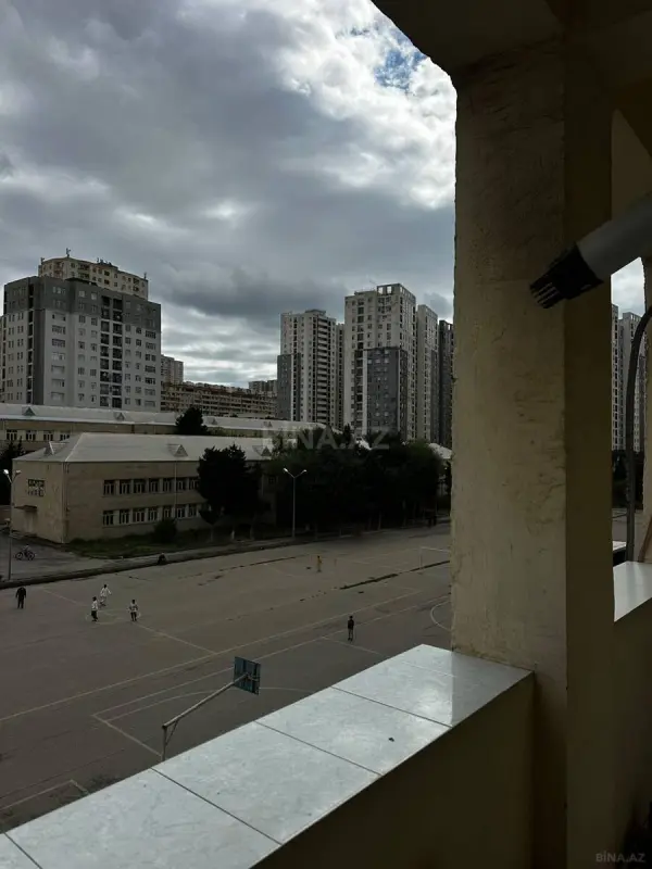 Satılır 2 otaqlı mənzil 74 m²