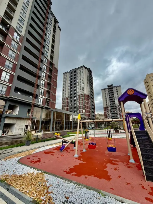 Satılır 2 otaqlı mənzil 59 m²