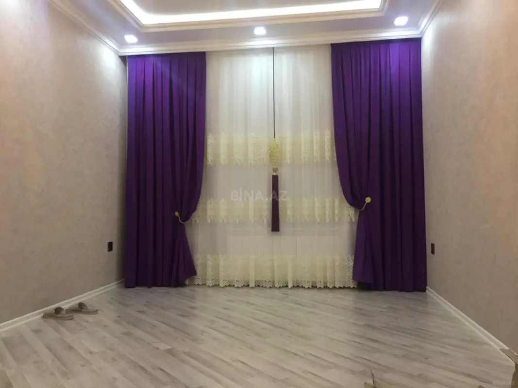Satılır 2 otaqlı mənzil 75 m²