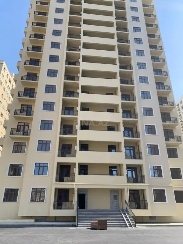 Satılır 2 otaqlı mənzil 154 m²