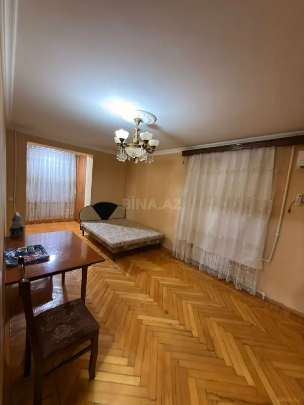Satılır 1 otaqlı mənzil 45 m²