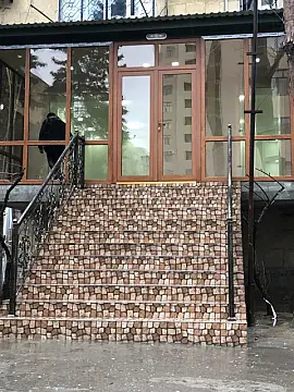Kirayə verilir obyekt 100 m² — Bakı, Bakıxanov 100.00 m²