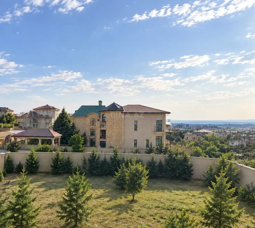 Satılır torpaq sahəsi 10 m²
