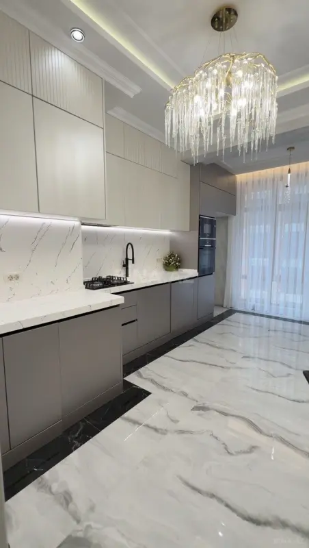 Satılır 3 otaqlı mənzil 100 m²