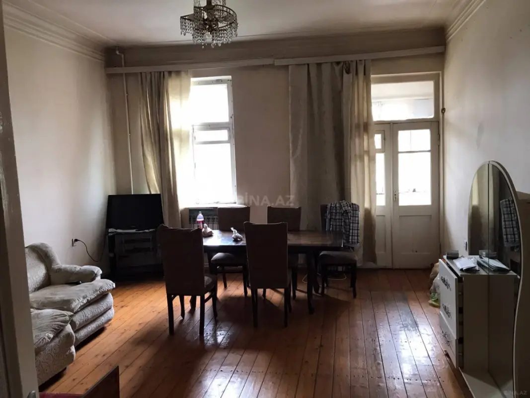 Kirayə verilir 3 otaqlı mənzil 94 m²