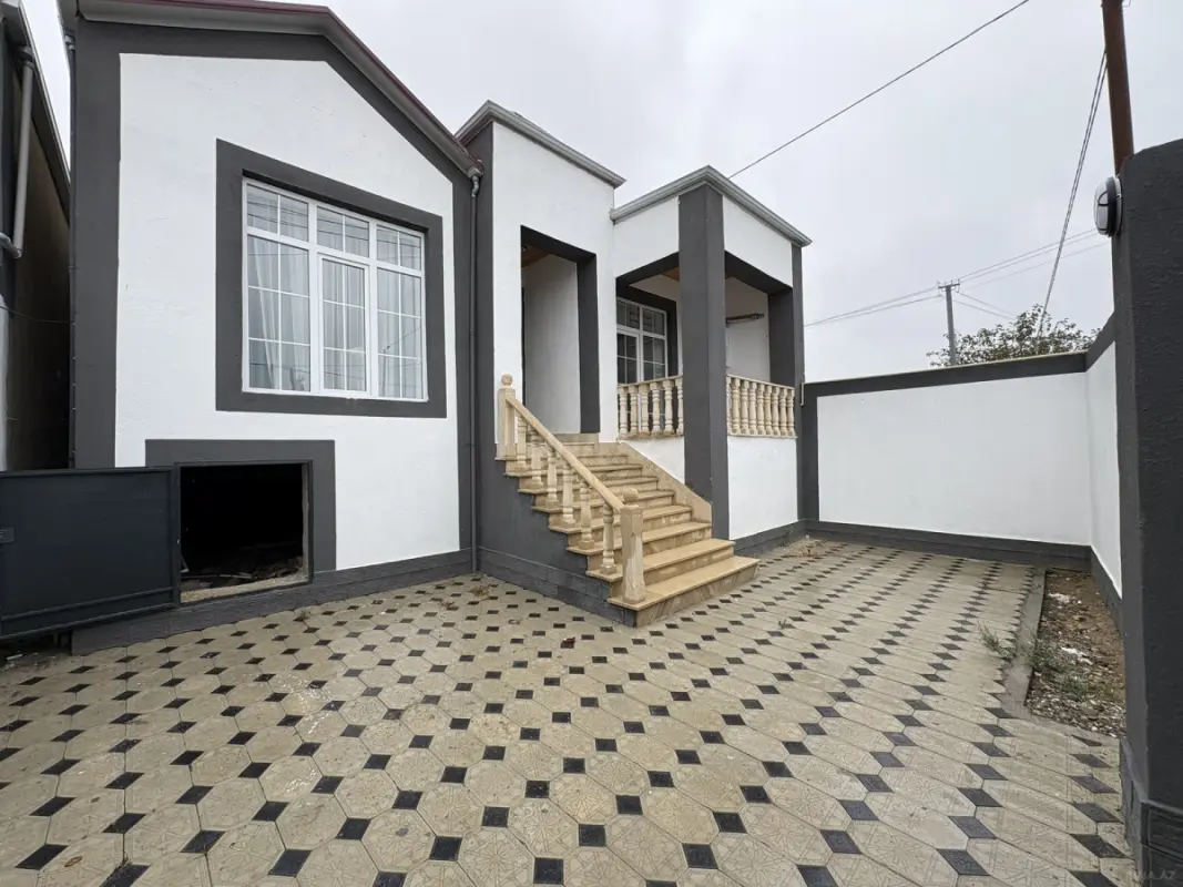 Satılır 4 otaqlı həyət evi 125 m²