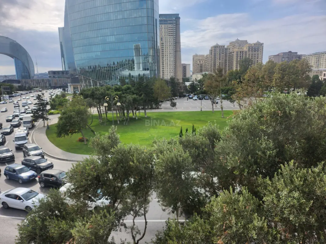 Kirayə verilir 3 otaqlı mənzil 90 m²