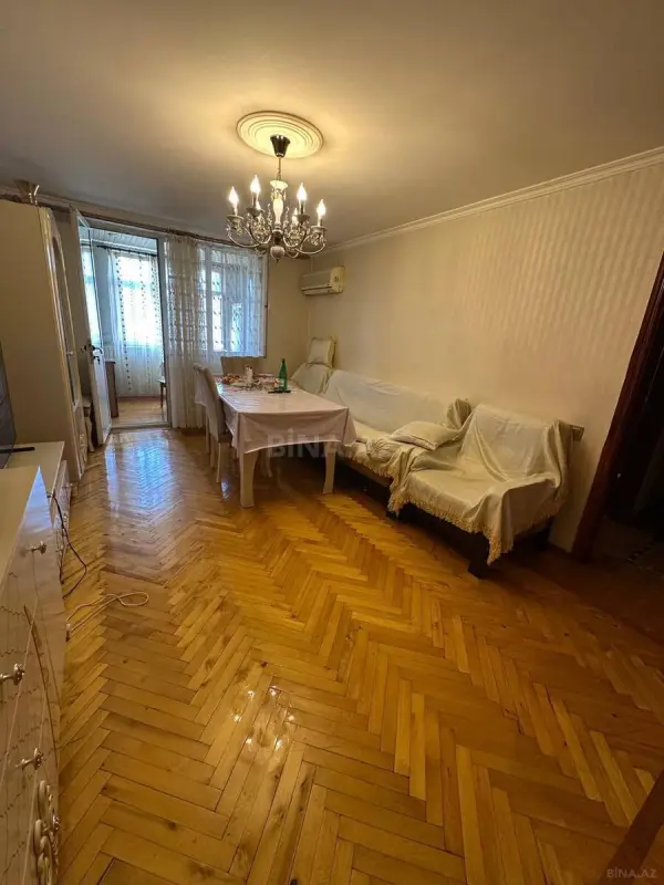 Satılır 3 otaqlı mənzil 60 m²