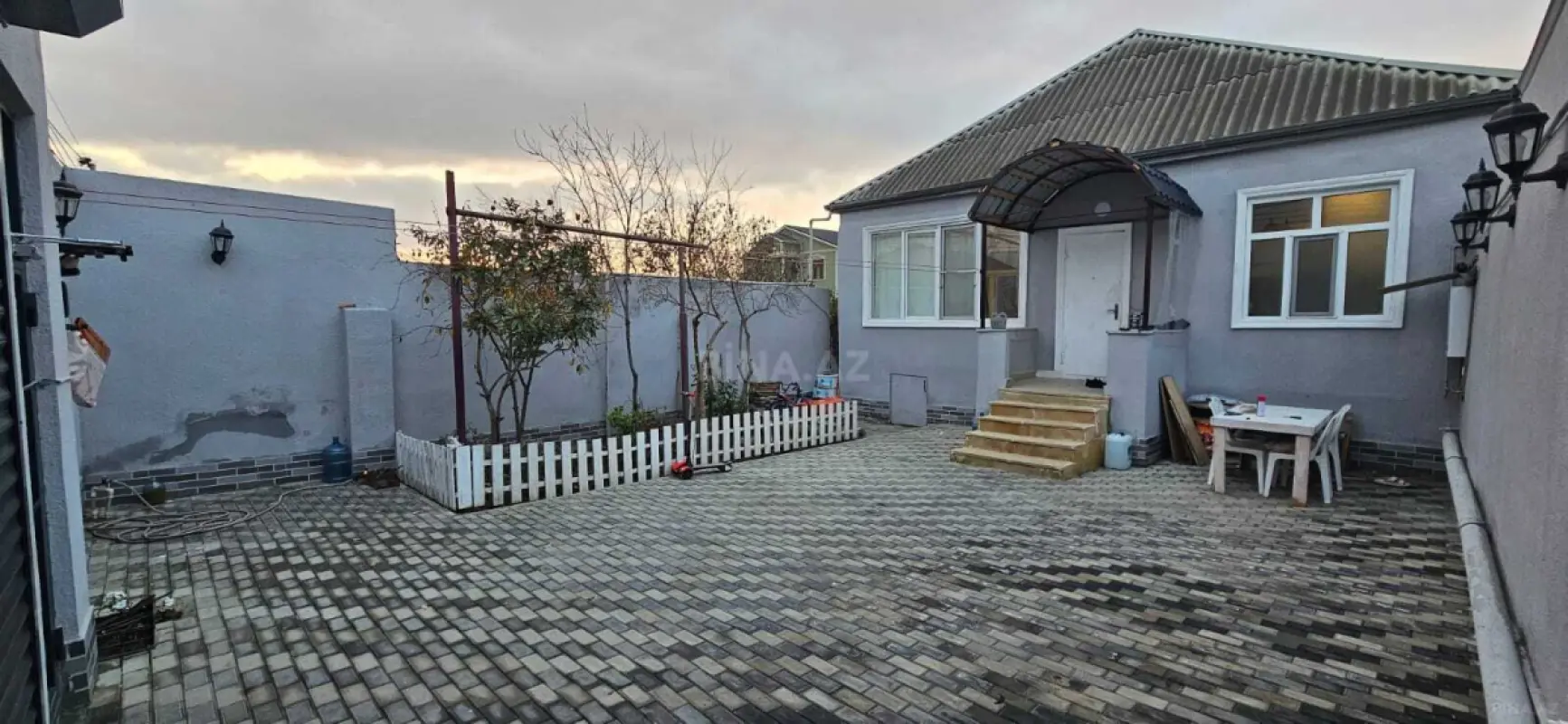 Satılır 4 otaqlı həyət evi 125 m²